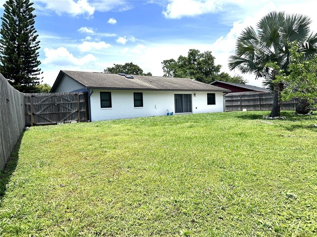3121 Heartwood Avenue - Photo 0
