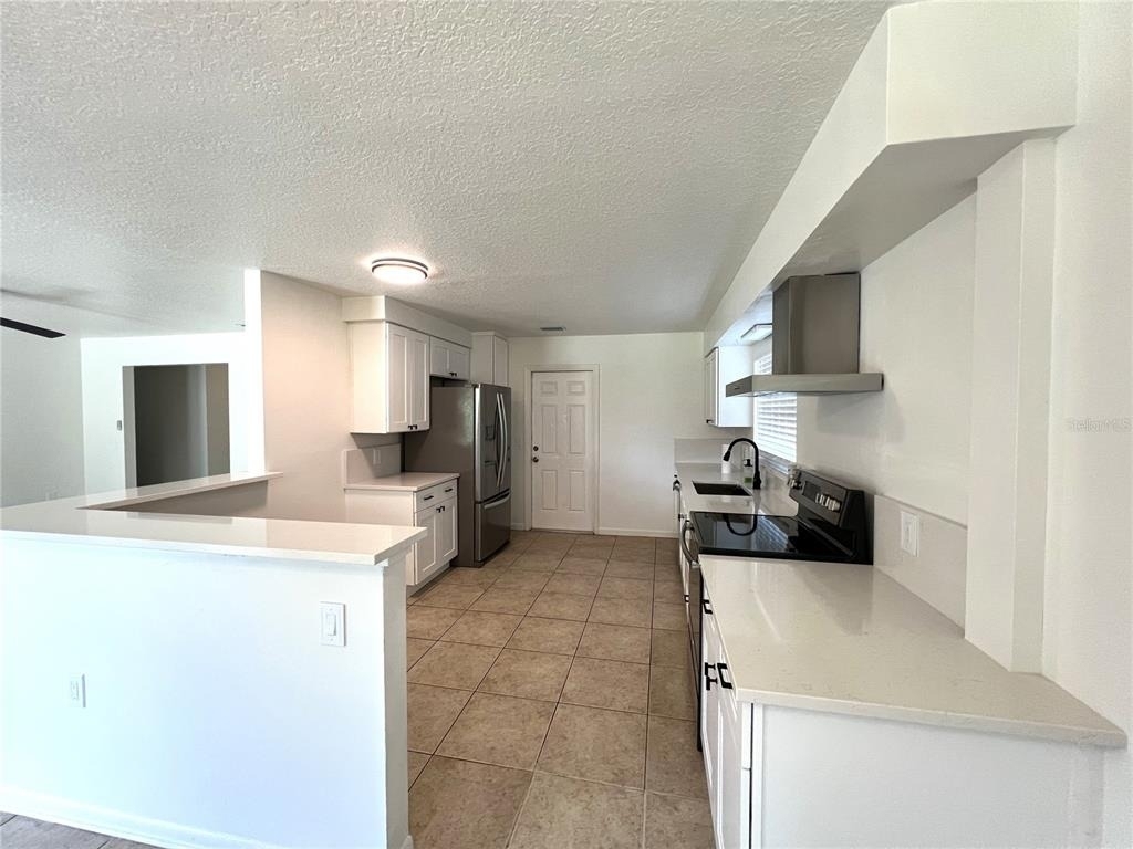 3121 Heartwood Avenue - Photo 4