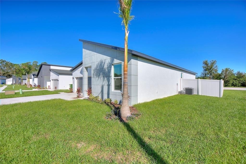 330 Royal Palm Way - Photo 1