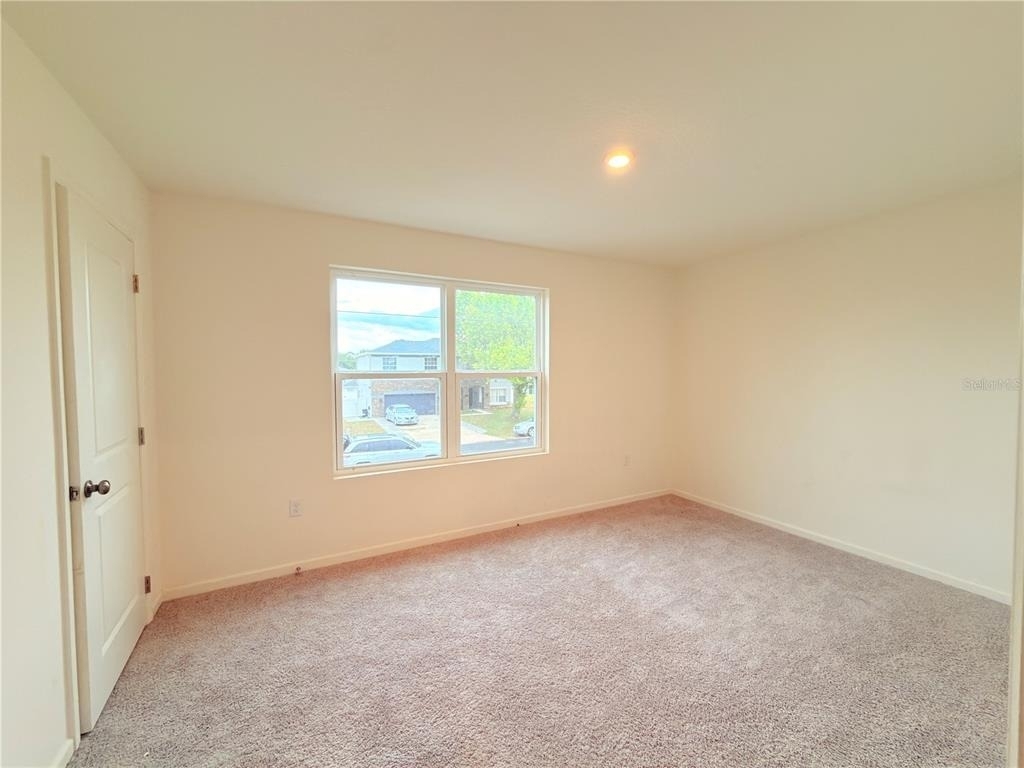 733 James Court - Photo 22