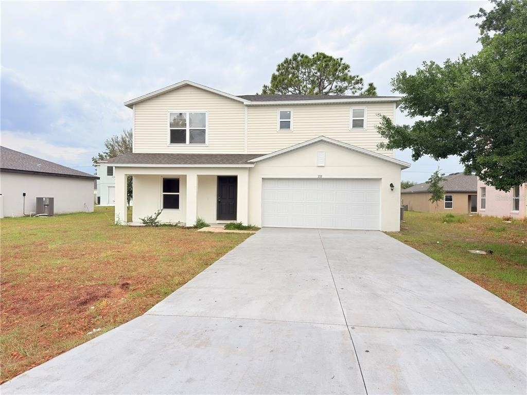 733 James Court - Photo 1