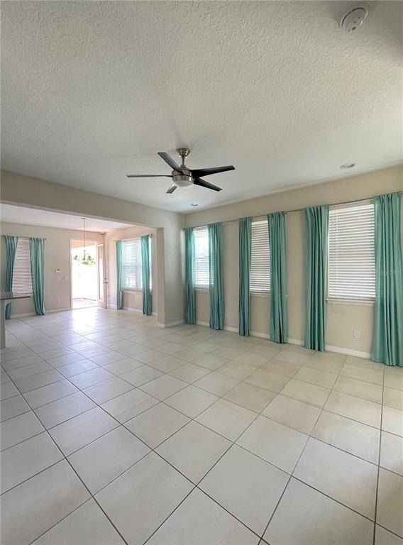 11807 Vermillion Ave - Photo 2