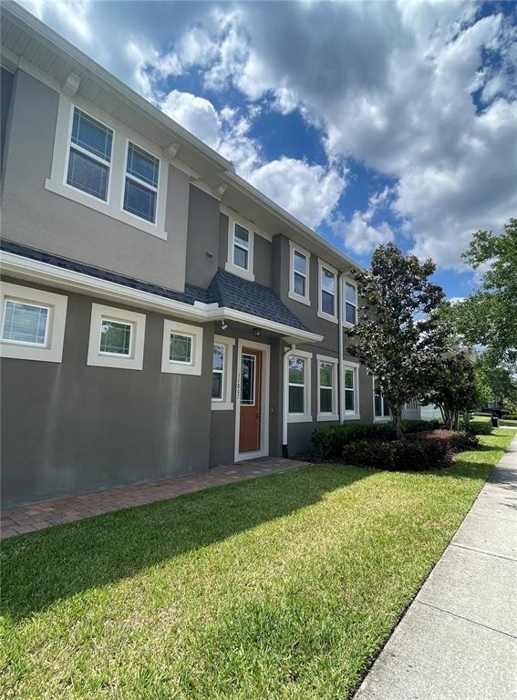 11807 Vermillion Ave - Photo 1