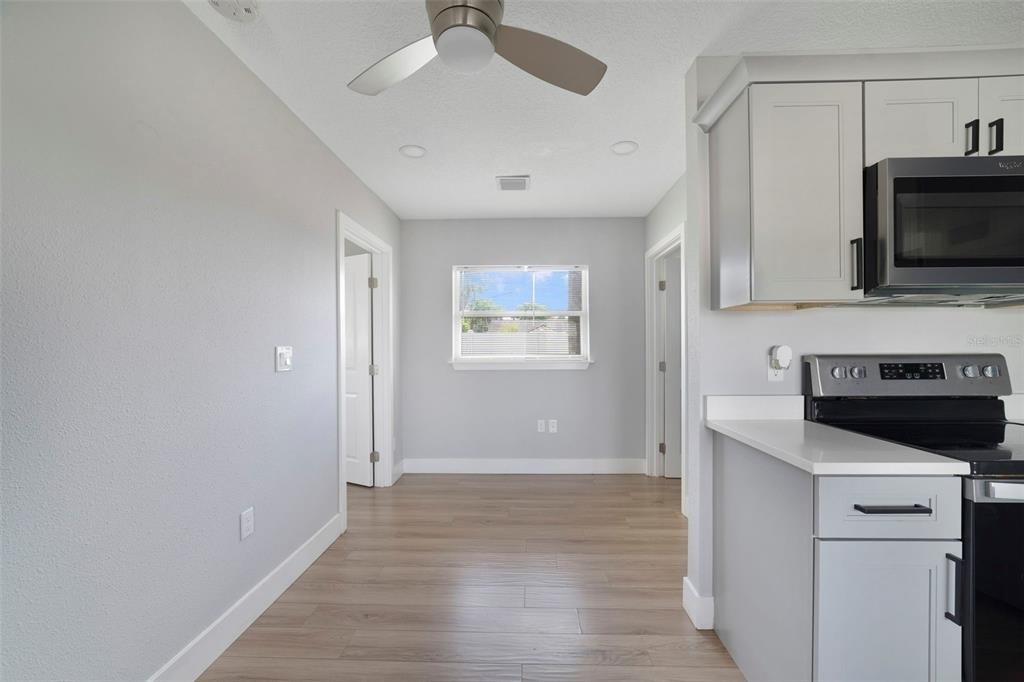 4521 Edgewater Drive - Photo 8