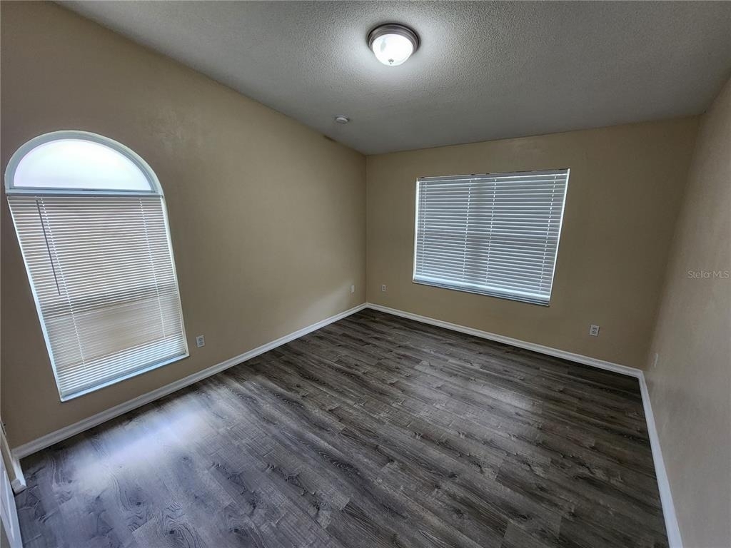 5820 Alstrum Drive - Photo 7