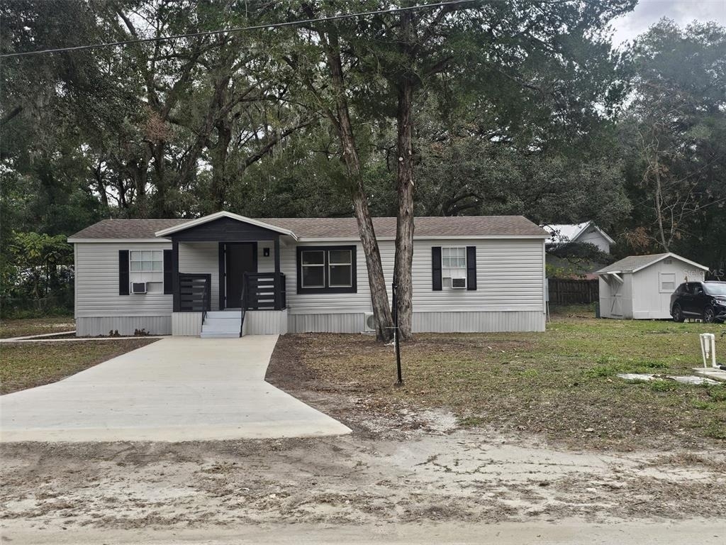 6519 Ne 23rd Avenue - Photo 1