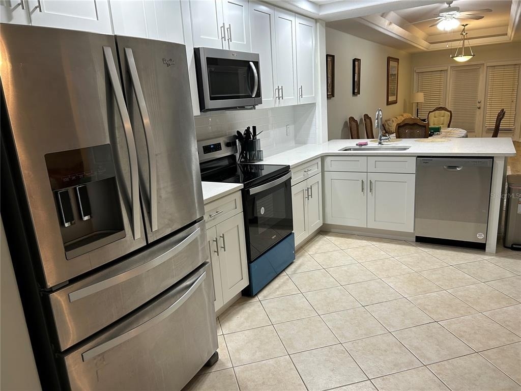 100 Palm Harbor Parkway - Photo 4