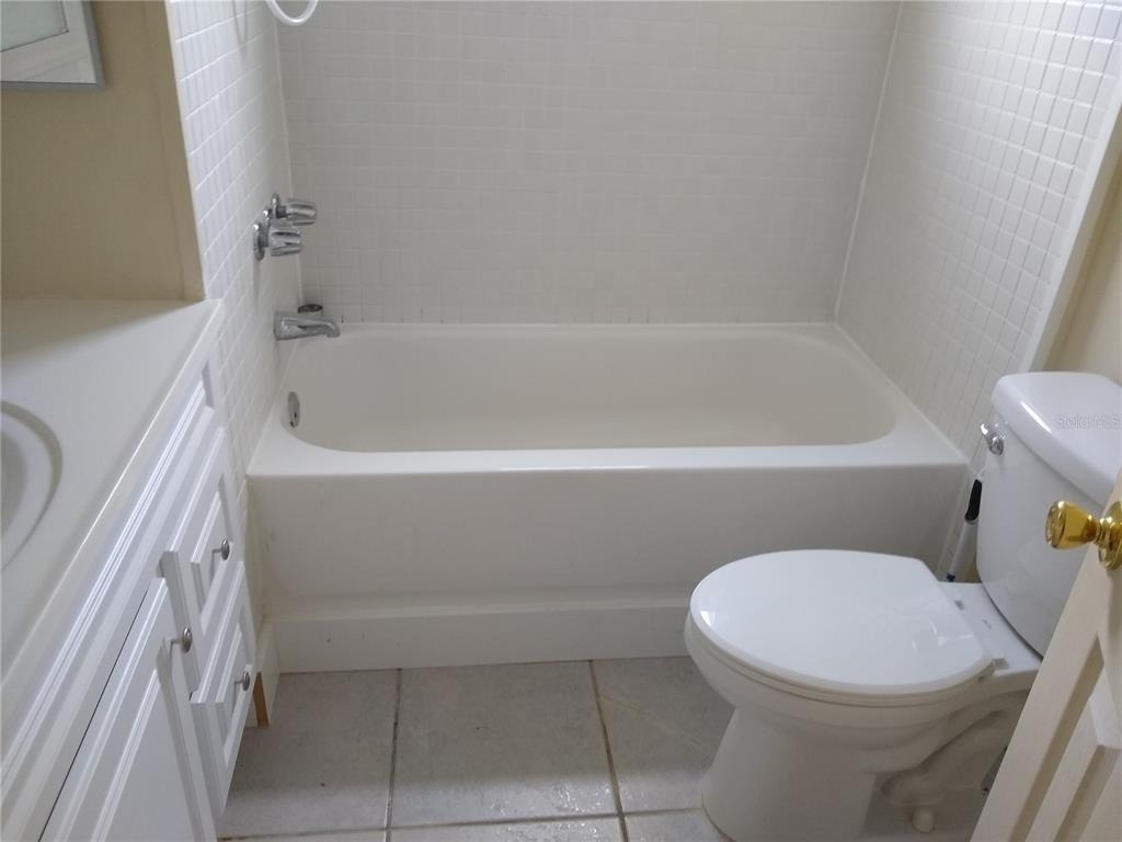 205 52nd Avenue Drive W - Photo 4