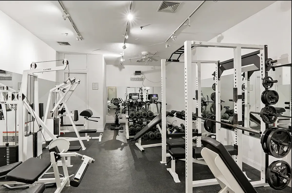 176 Johnson Street - Photo 8