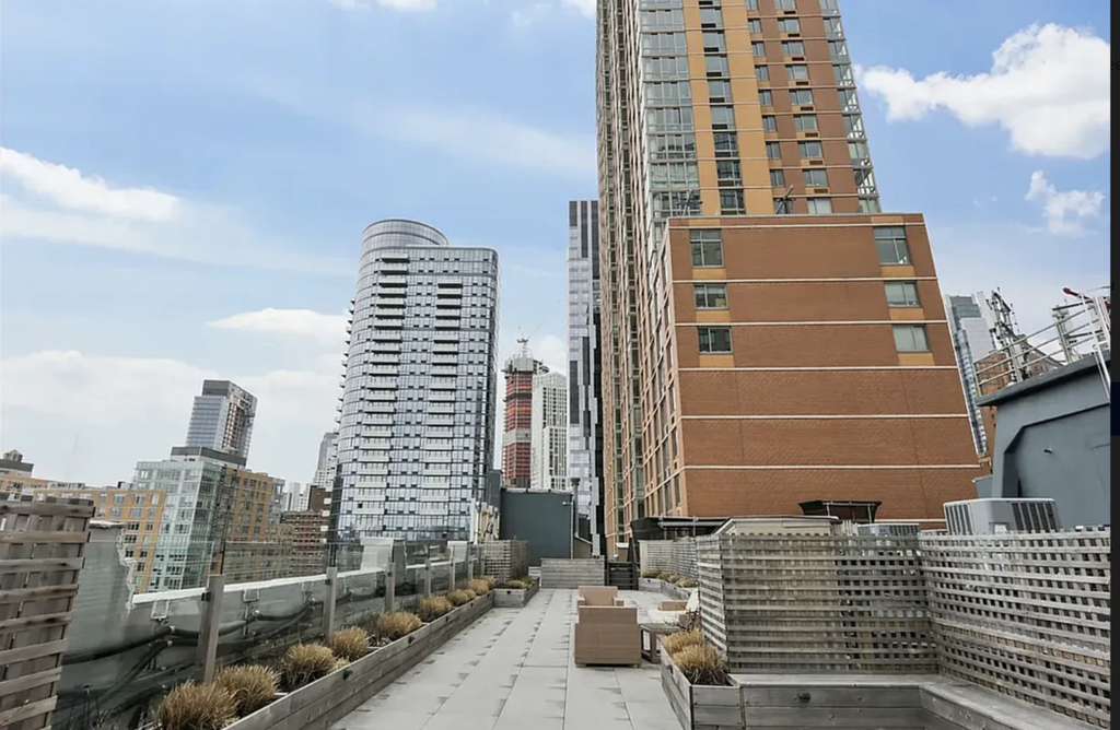 176 Johnson Street - Photo 12