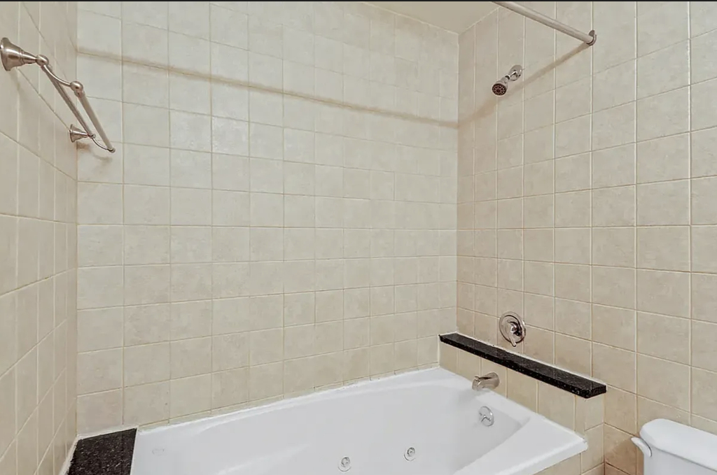 176 Johnson Street - Photo 5