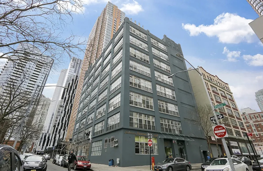176 Johnson Street - Photo 10