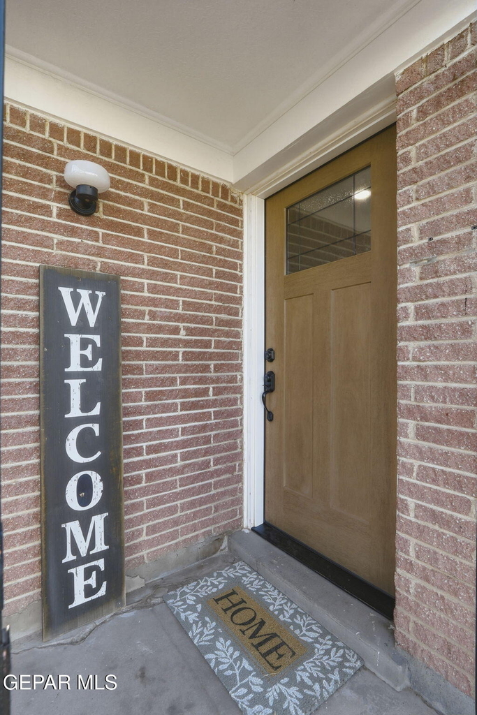 4873 Mcgregor Drive - Photo 3