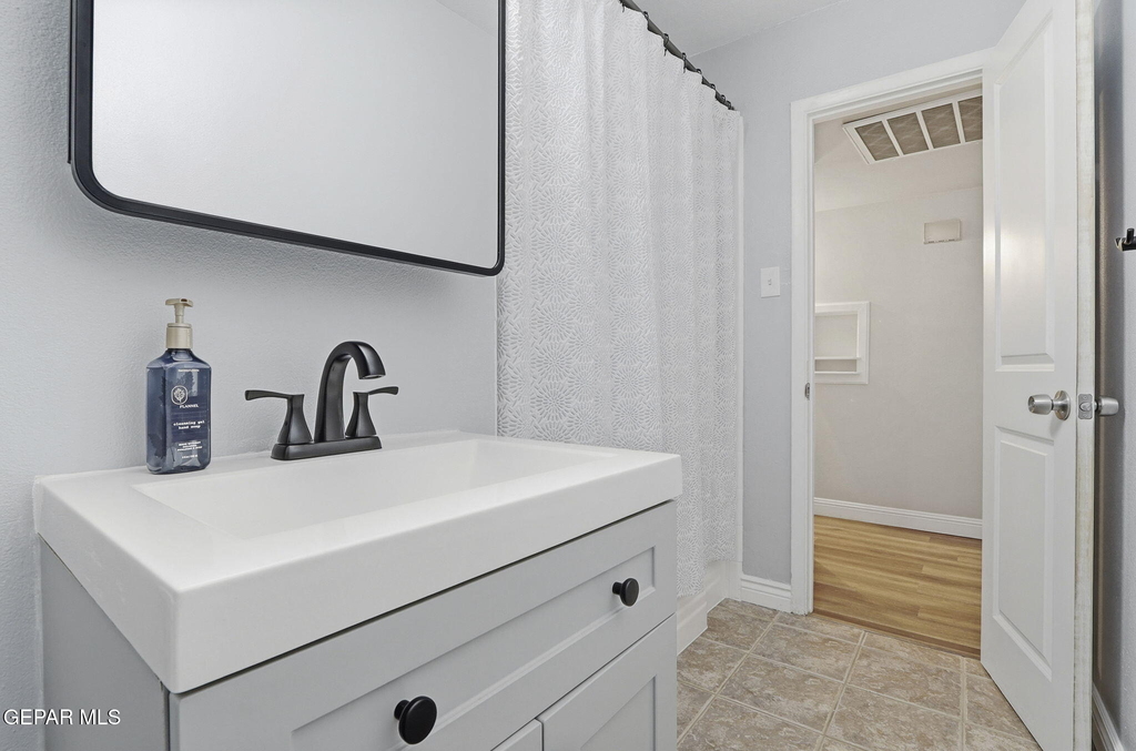4873 Mcgregor Drive - Photo 22