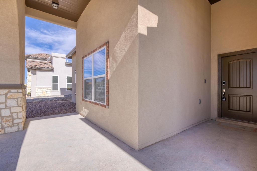 2816 Sammy Cervantes Street - Photo 52