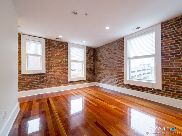 116 Crown Street - Photo 9