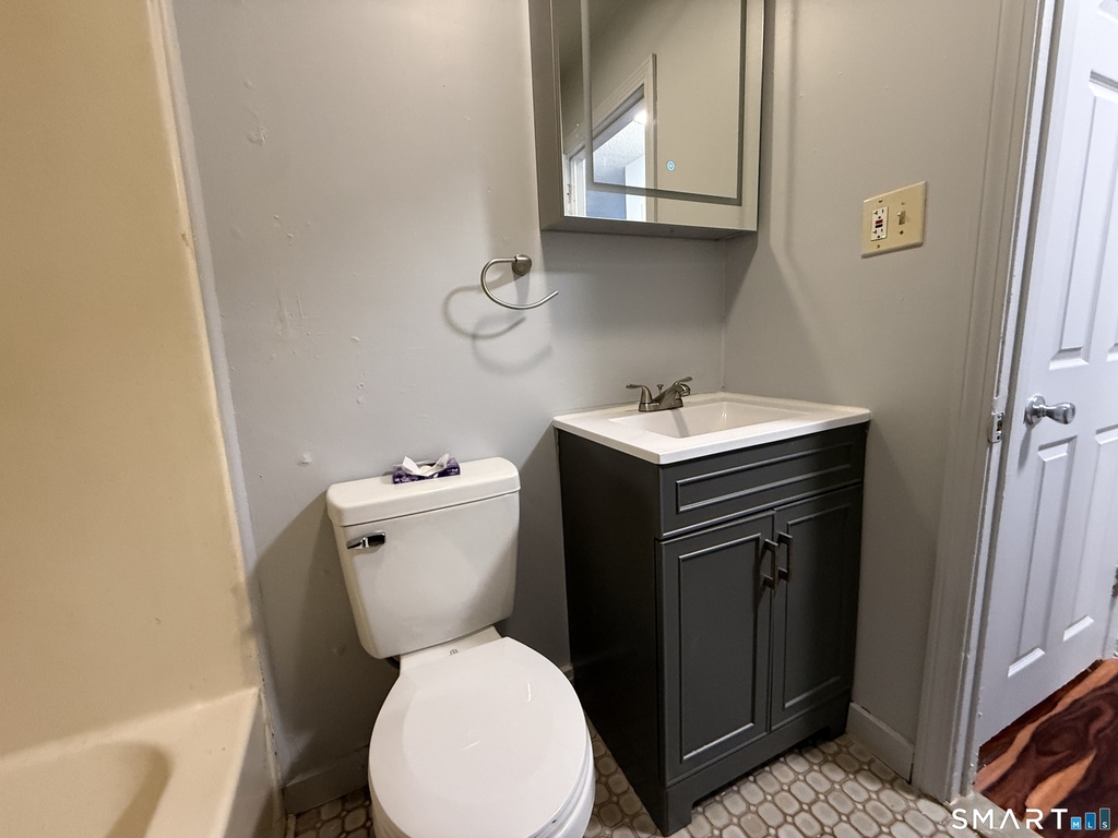 76 Summer Street - Photo 5
