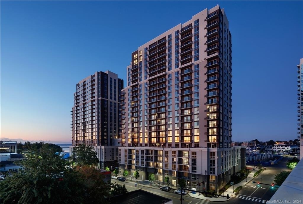 850 Pacific Street - Photo 0
