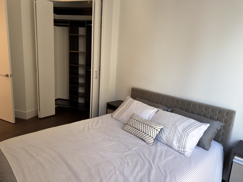 East 44th Street, New York, NY 10017 - Photo 3