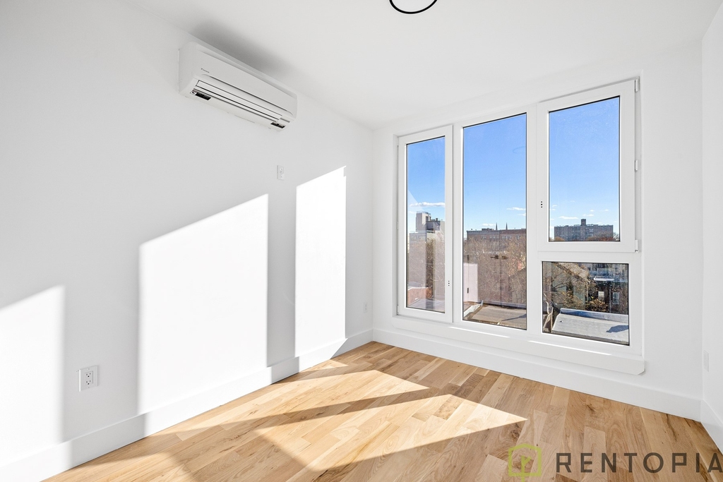 190 Ainslie Street - Photo 11