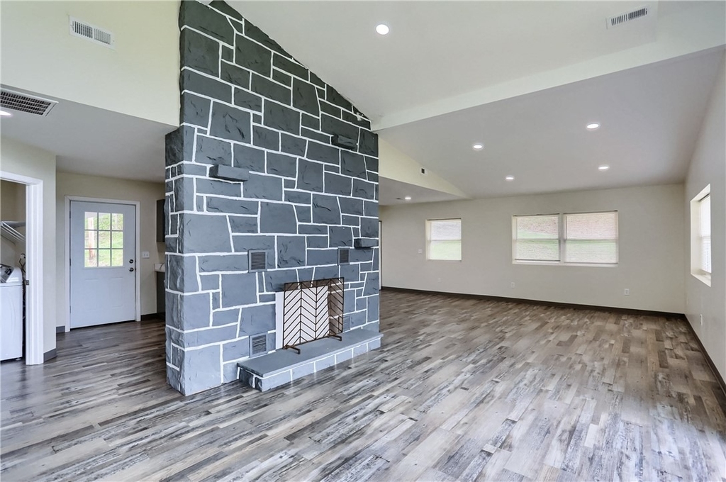 102 Kathleen Dr - Photo 6