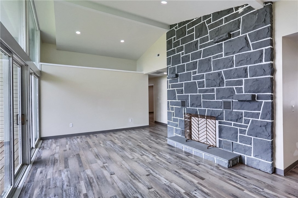 102 Kathleen Dr - Photo 5