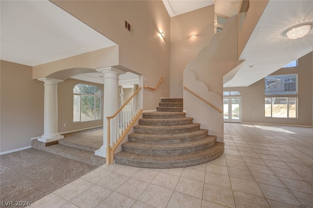 1934 Grey Eagle Street - Photo 4