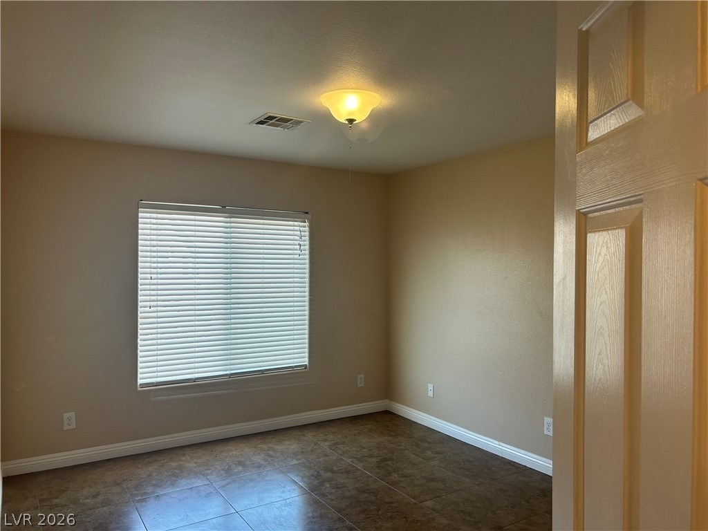 9440 Thunder Sky Street - Photo 11