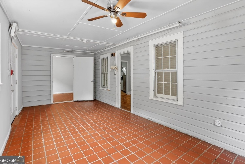 2728 Winburn Terrace - Photo 13