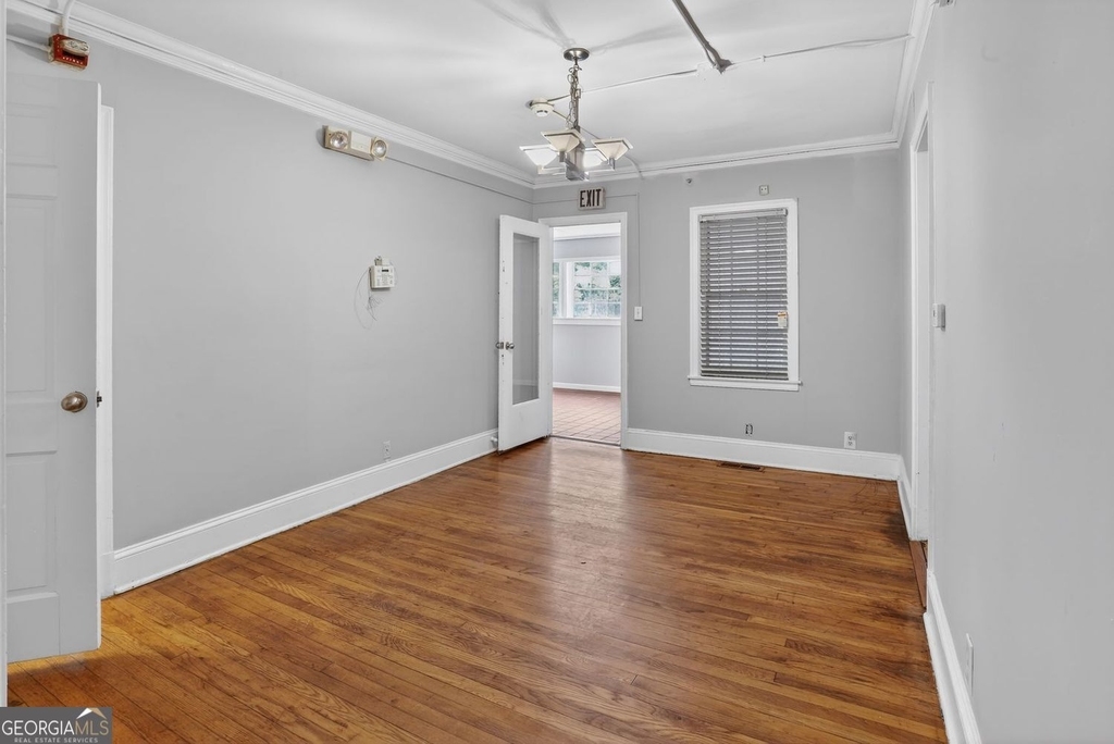 2728 Winburn Terrace - Photo 3
