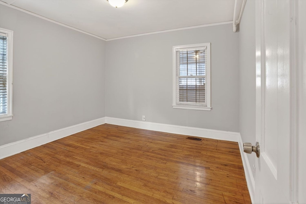 2728 Winburn Terrace - Photo 7