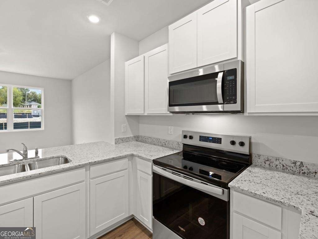 5976 Skylar Drive - Photo 15