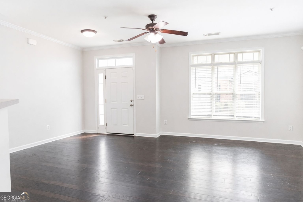544 Ridge View Crossing - Photo 4