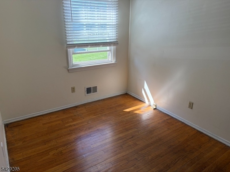 6 Columbia Dr - Photo 6