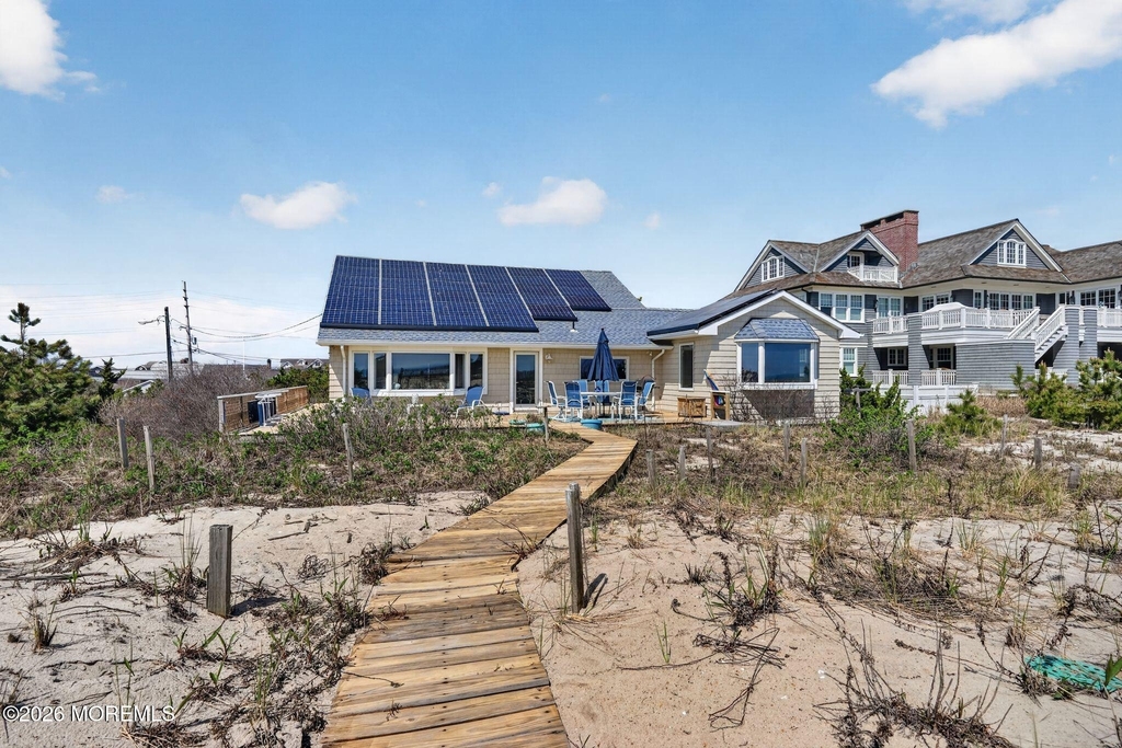1521 Ocean Avenue - Photo 10