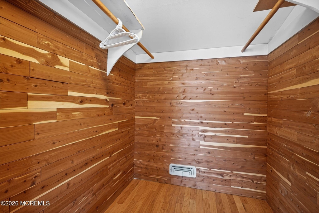 1521 Ocean Avenue - Photo 32