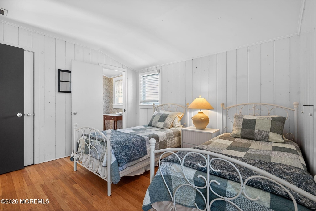 1521 Ocean Avenue - Photo 21