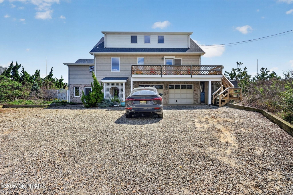 1521 Ocean Avenue - Photo 11