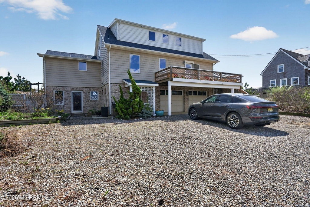 1521 Ocean Avenue - Photo 5