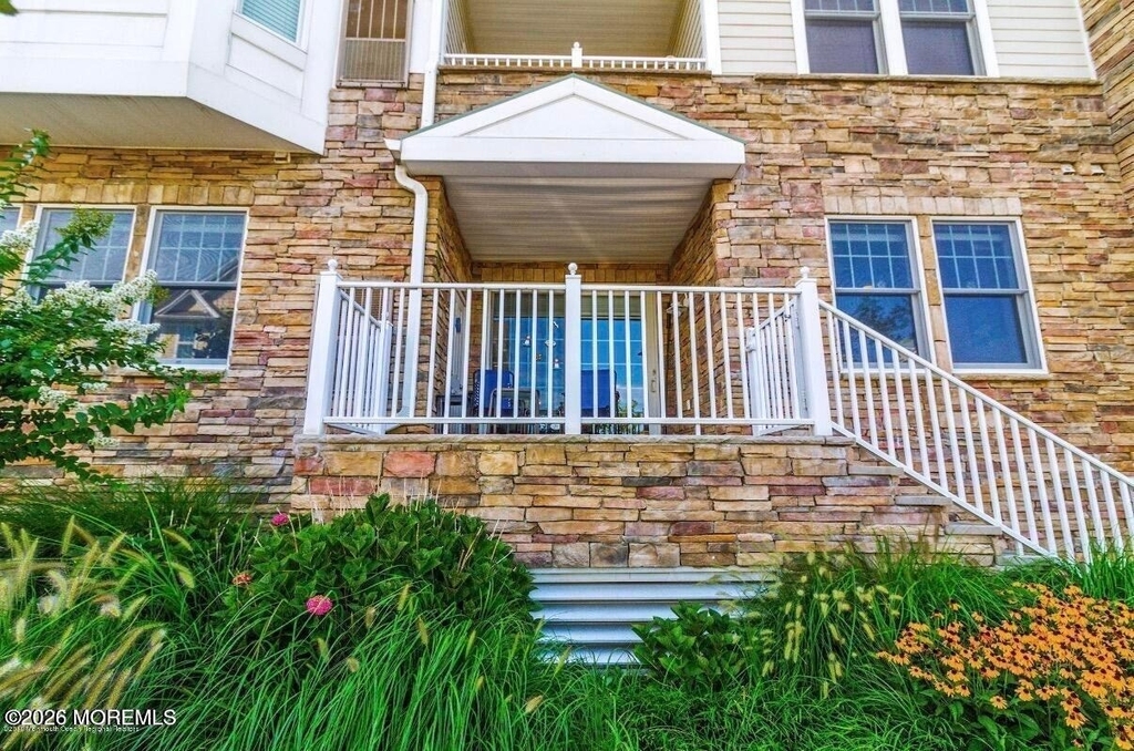 22 Cooper Avenue - Photo 11