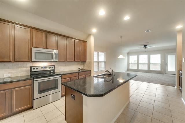 4721 Lazy Oaks Street - Photo 6