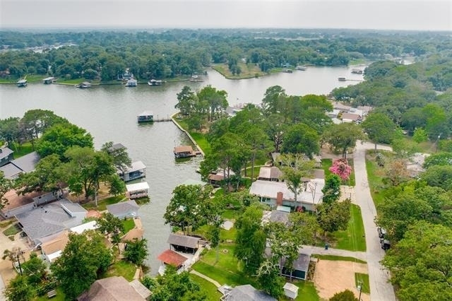 1813 Oak Shore Drive - Photo 13