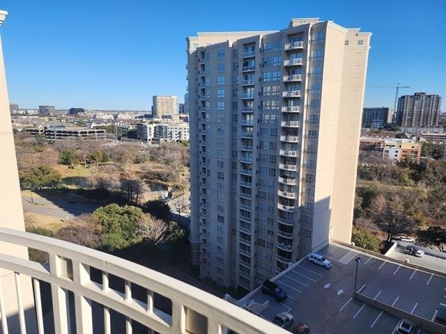 3225 Turtle Creek Boulevard - Photo 0