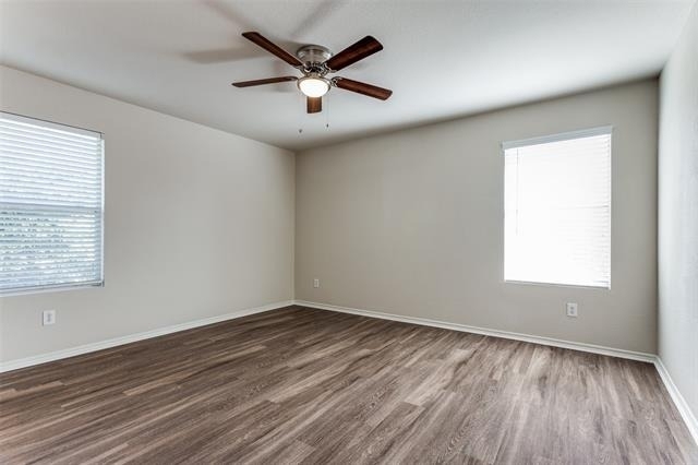 1145 Maplewood Lane - Photo 14