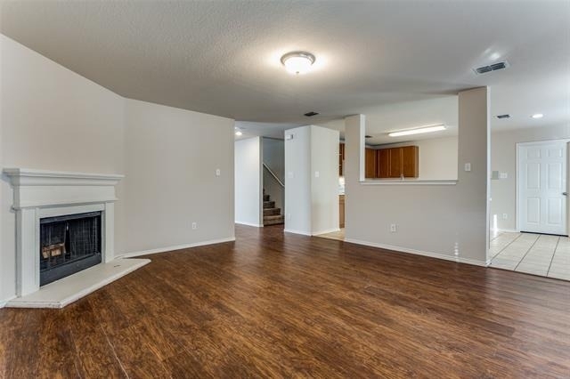 1145 Maplewood Lane - Photo 6