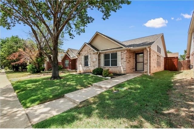 9005 Stewart Street - Photo 1