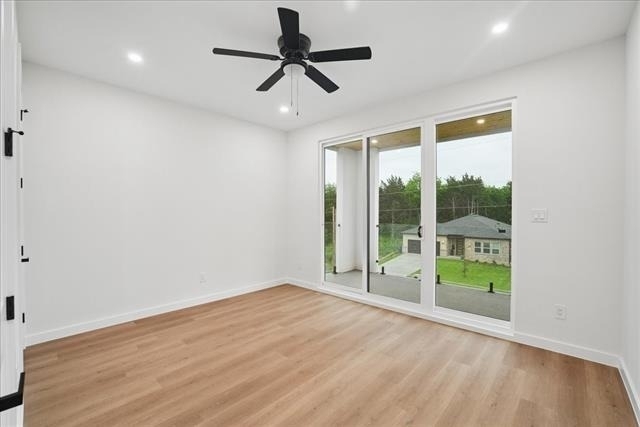 2343 Fatima Avenue - Photo 24