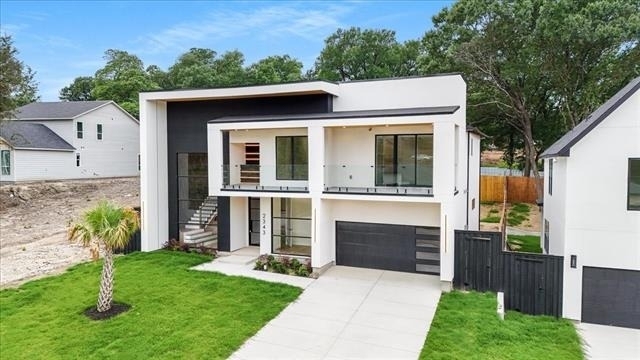 2343 Fatima Avenue - Photo 3