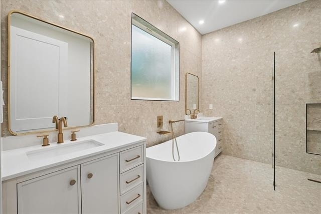 2343 Fatima Avenue - Photo 15