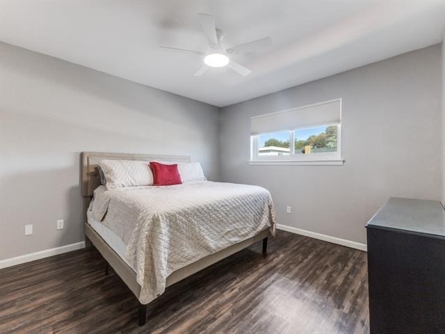 6037 Sandhurst Lane - Photo 6